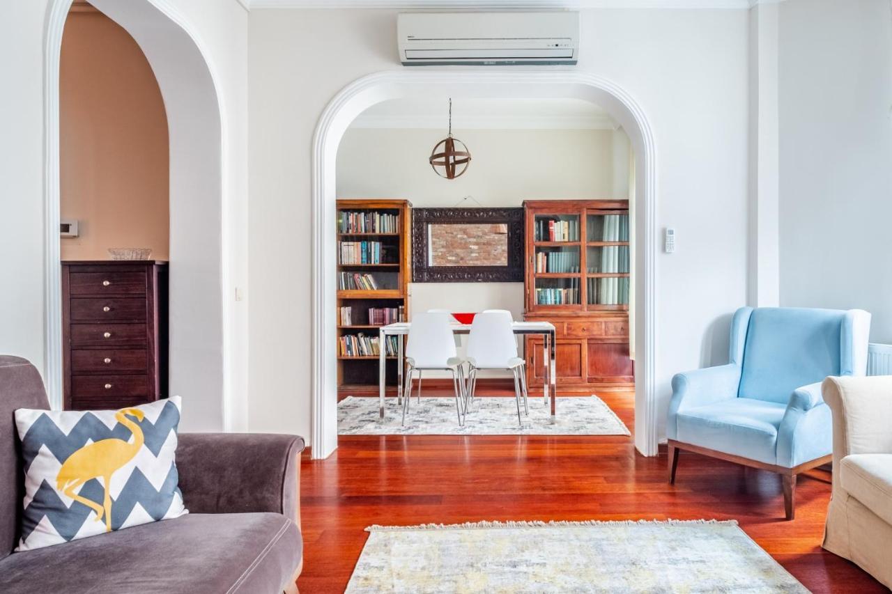 Centrally Located Apartment With Balcony In Sisli Истанбул Екстериор снимка
